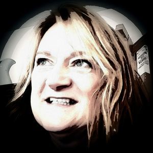 Meet your Posher, Janis